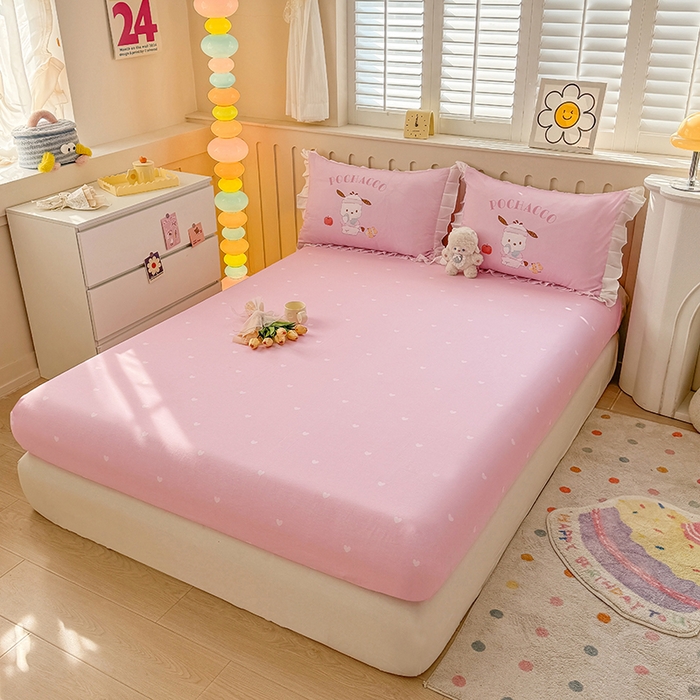 91家纺网 家纺一手货源 找家纺 玉元坊 2025新款三丽鸥白花边被套数码印花大版全棉纯棉卡通三四件套 花边款-活力帕恰狗