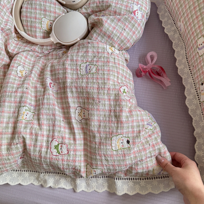 91家纺网 家纺一手货源 找家纺 贝扬思家纺 2025新款云感双层纱镂空花边套件系列 山楂西高地