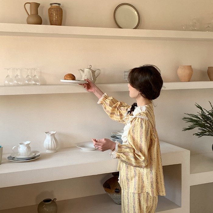 91家纺网 家纺一手货源 找家纺 （总）妍景家居生活馆 2025新款25010 韩系蕾丝花边碎花方领套装