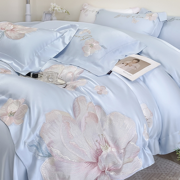 91家纺网 家纺一手货源 找家纺 2025新款轻奢A类长绒棉四件套全棉纯棉全工艺刺绣纯色床单床笠直播爆款床上用品 曼影-慕蓝