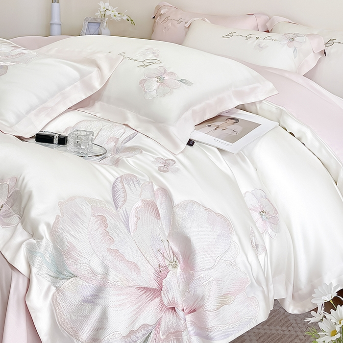 91家纺网 家纺一手货源 找家纺 2025新款轻奢A类长绒棉四件套全棉纯棉全工艺刺绣纯色床单床笠直播爆款床上用品 曼影-白粉