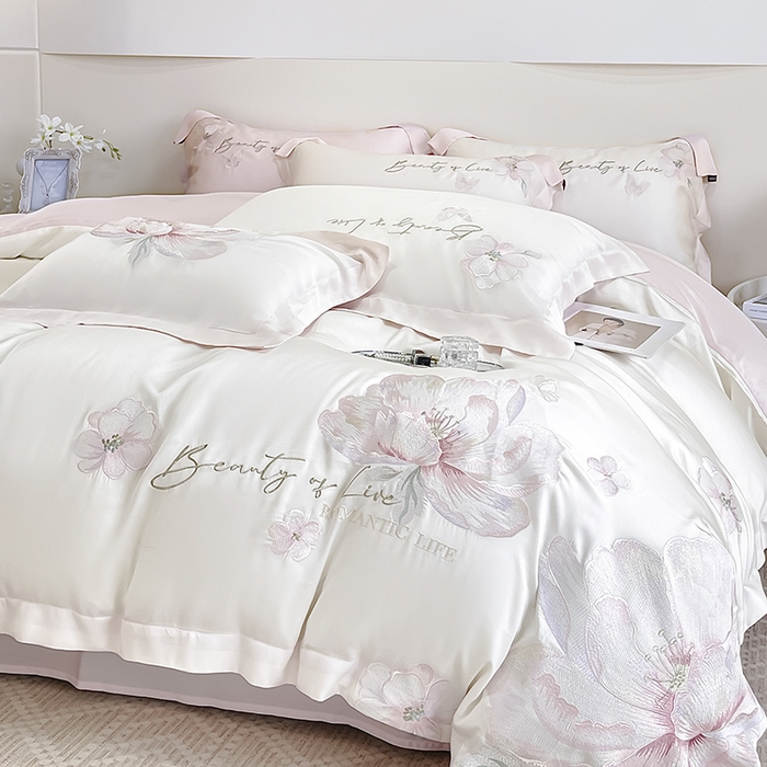 91家纺网 家纺一手货源 找家纺 2025新款轻奢A类长绒棉四件套全棉纯棉全工艺刺绣纯色床单床笠直播爆款床上用品 曼影-白粉