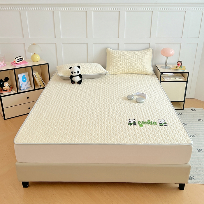 91家纺网 家纺一手货源 找家纺 三盛源 2025新款凉感丝加厚凉席夏季冰丝凉席 床席款-奶油黄