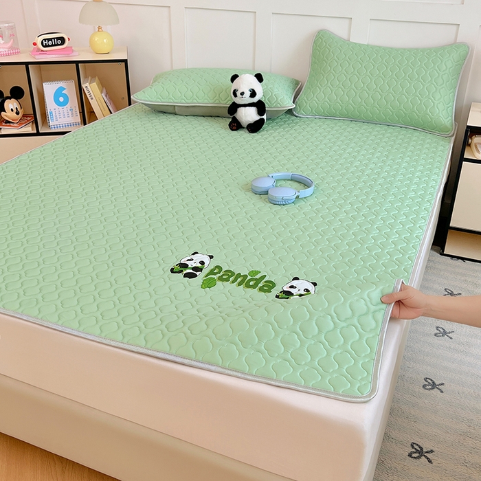 91家纺网 家纺一手货源 找家纺 三盛源 2025新款凉感丝加厚凉席夏季冰丝凉席 床席款-豆绿