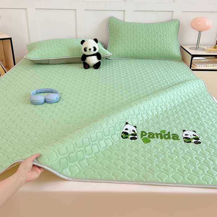 91家纺网 家纺一手货源 找家纺 三盛源 2025新款凉感丝加厚凉席夏季冰丝凉席 床席款-豆绿