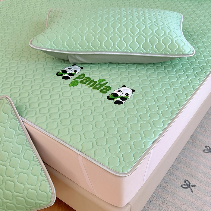 91家纺网 家纺一手货源 找家纺 三盛源 2025新款凉感丝加厚凉席夏季冰丝凉席 床席款-豆绿