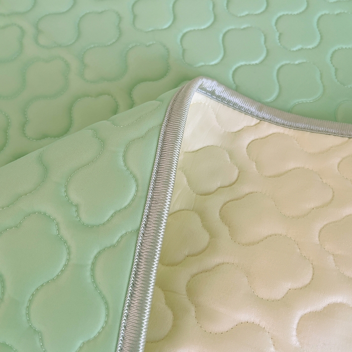 91家纺网 家纺一手货源 找家纺 三盛源 2025新款凉感丝加厚凉席夏季冰丝凉席 床席款-豆绿