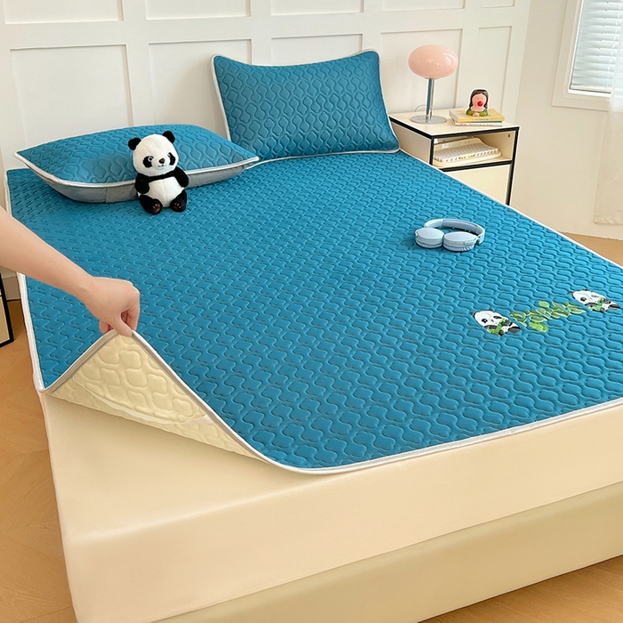 91家纺网 家纺一手货源 找家纺 三盛源 2025新款凉感丝加厚凉席夏季冰丝凉席 床席款-深海蓝