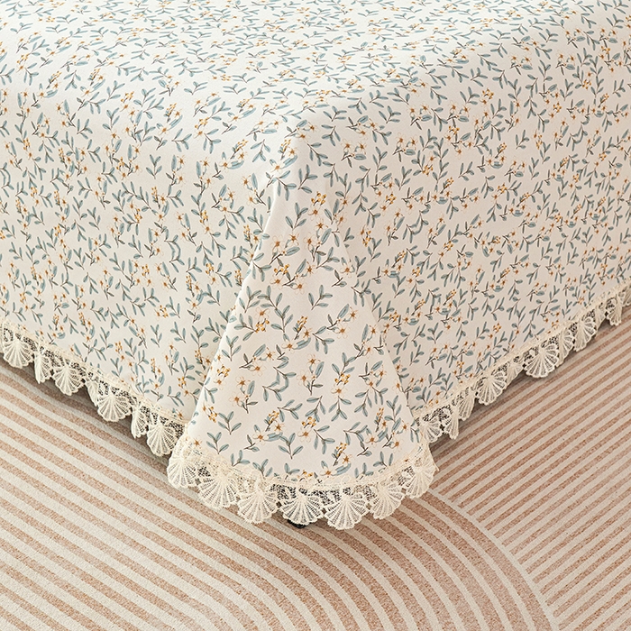 91家纺网 家纺一手货源 找家纺 义博家纺 2025新款纯棉老粗布花边款单床单 细数花语