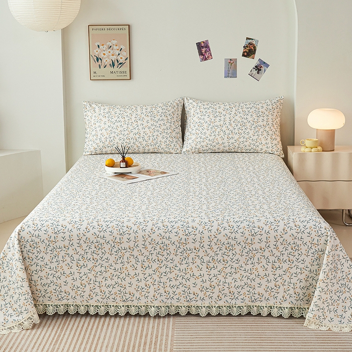 91家纺网 家纺一手货源 找家纺 义博家纺 2025新款纯棉老粗布花边款单床单 细数花语