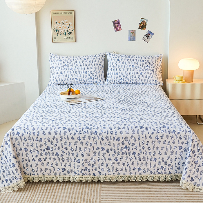 91家纺网 家纺一手货源 找家纺 义博家纺 2025新款纯棉老粗布花边款单床单 恬静花园