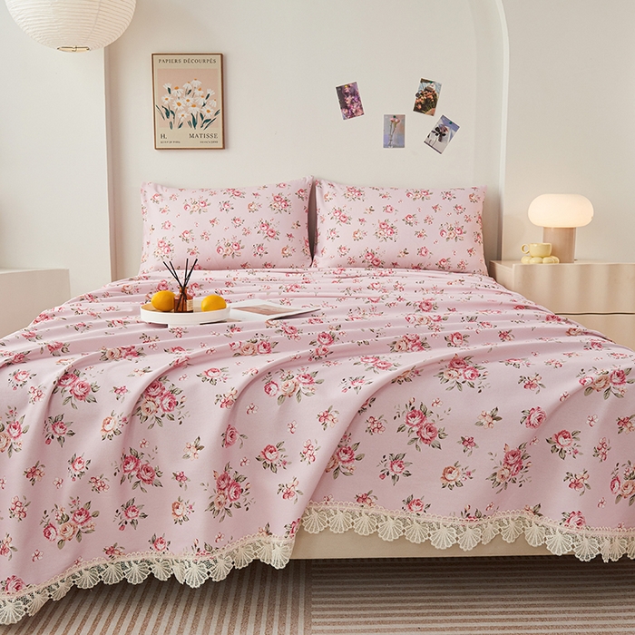 91家纺网 家纺一手货源 找家纺 义博家纺 2025新款纯棉老粗布花边款单床单 迎春花