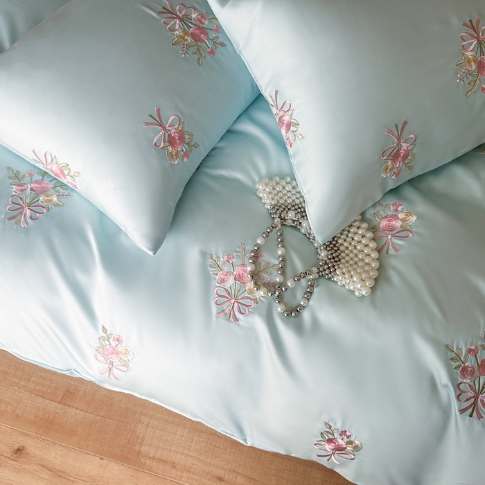 91家纺网 家纺一手货源 找家纺 （总）帝王家纺 2025新款小清新双面水洗天丝刺绣冰丝四件套夏季床单被套-花礼 礼盒包装