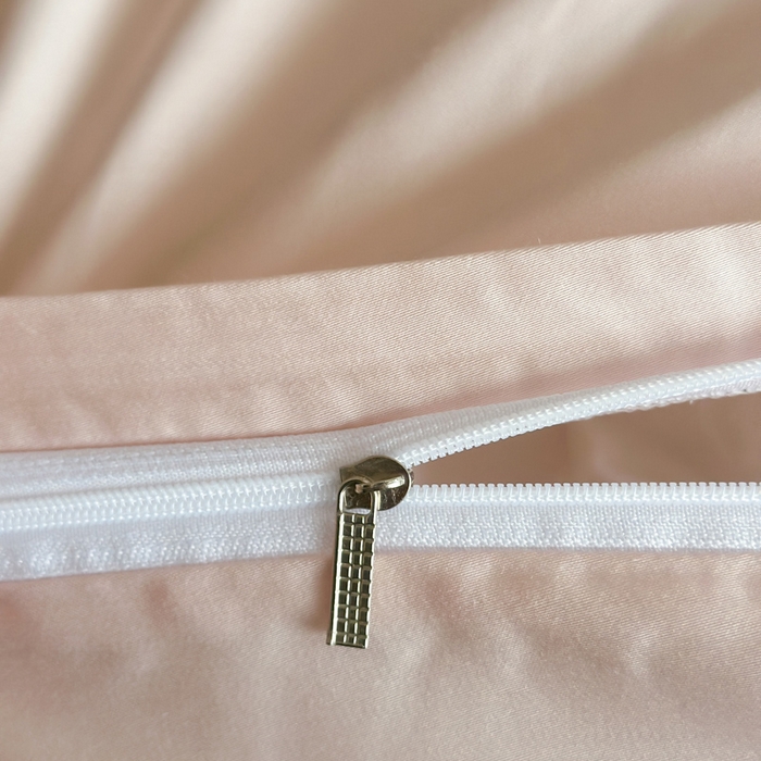 91家纺网 家纺一手货源 找家纺 帝王家纺 2025新款小清新双面水洗天丝刺绣冰丝四件套夏季床单被套-花礼 礼盒包装 粉