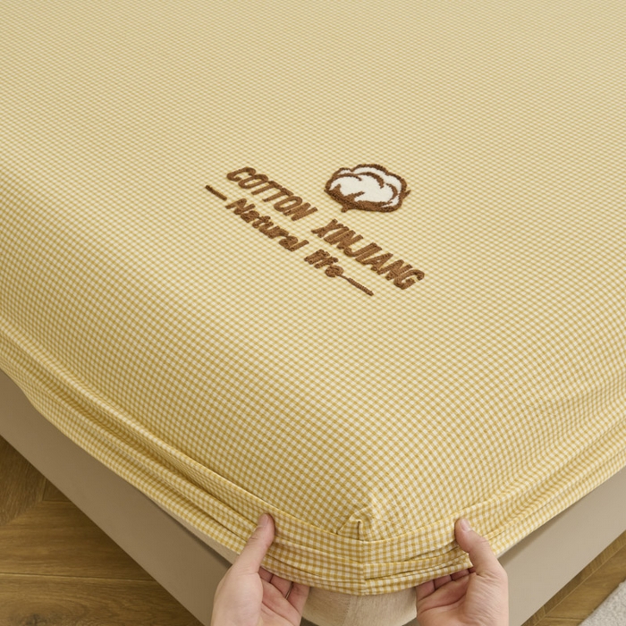 91家纺网 家纺一手货源 找家纺 早晨家纺 2025新款色织纯棉水洗棉毛巾绣床笠 星曜床笠-姜黄