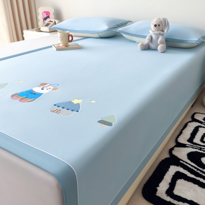 91家纺网 家纺一手货源 找家纺 （总）九花鹿 2025新款凉感PE卡通冰丝席-凉席款