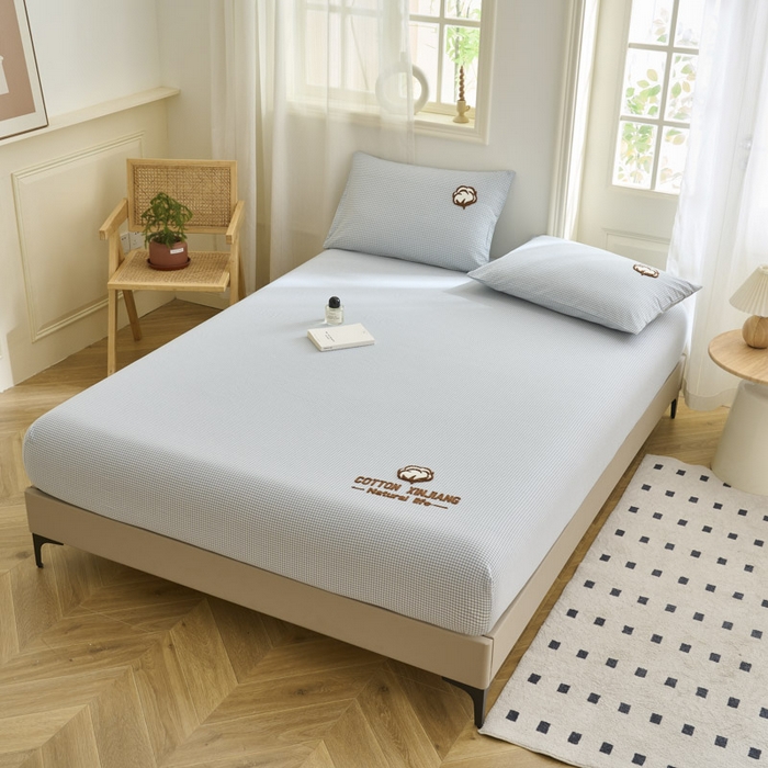 91家纺网 家纺一手货源 找家纺 早晨家纺 2025新款色织纯棉水洗棉毛巾绣床笠 星曜床笠-浅兰