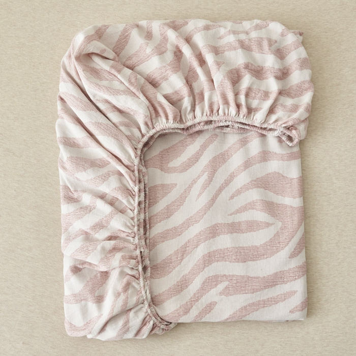 91家纺网 家纺一手货源 找家纺 早晨家纺 2025新款三层纱纯棉提花床笠 斑马纹床笠-豆沙