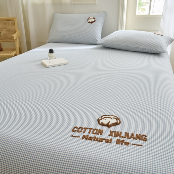 91家纺网 家纺一手货源 找家纺 早晨家纺 2025新款色织纯棉水洗棉毛巾绣床笠 星曜床笠-浅兰