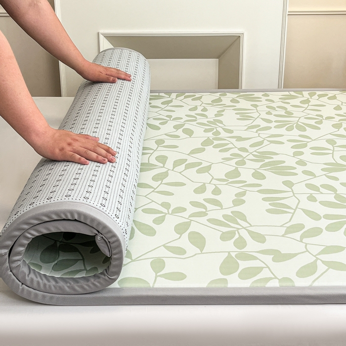 91家纺网 家纺一手货源 找家纺 宜代光年 2025新款冷凝丝提花凉席多功能地垫 凉感叶繁床垫-绿