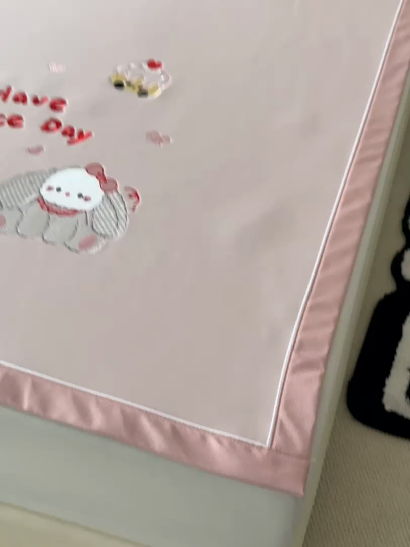 91家纺网 家纺一手货源 找家纺 九花鹿 2025新款凉感PE卡通冰丝席-凉席款 派对小兔