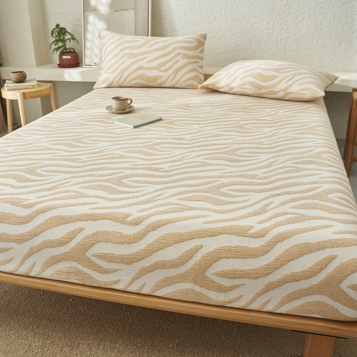 91家纺网 家纺一手货源 找家纺 早晨家纺 2025新款三层纱纯棉提花床笠 斑马纹床笠-驼色