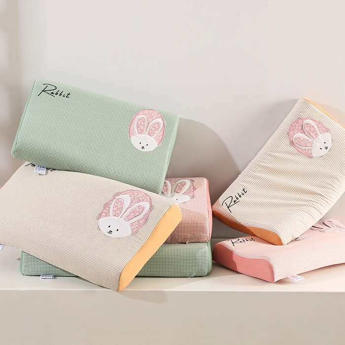 91家纺网 家纺一手货源 找家纺 （总）贤内助家纺 2025新款全棉兔兔枕头枕头枕芯护肩枕保健枕