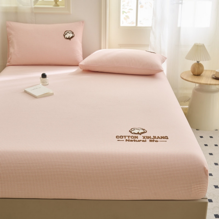 91家纺网 家纺一手货源 找家纺 早晨家纺 2025新款色织纯棉水洗棉毛巾绣床笠 星曜床笠-浅粉