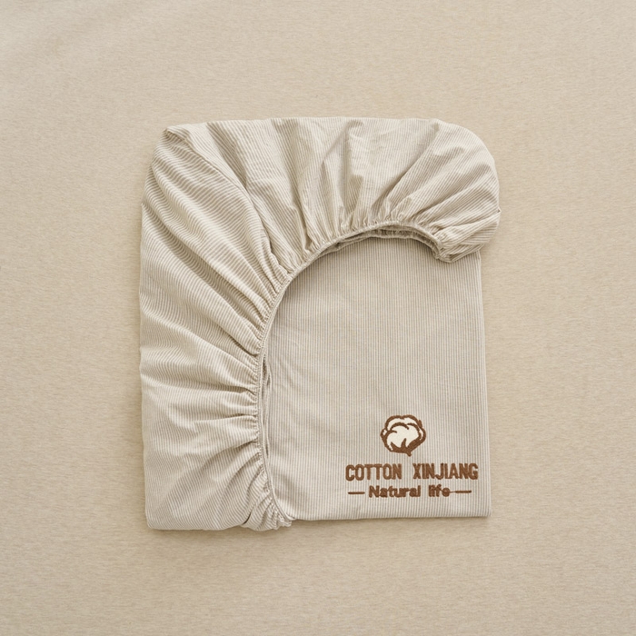 91家纺网 家纺一手货源 找家纺 早晨家纺 2025新款色织纯棉水洗棉毛巾绣床笠 流年床笠-米咖