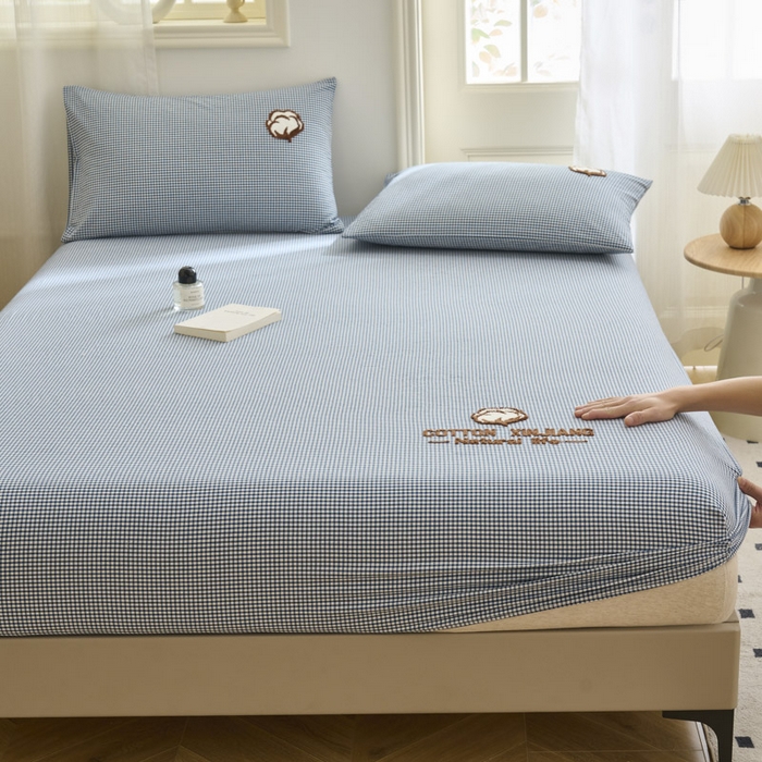 91家纺网 家纺一手货源 找家纺 早晨家纺 2025新款色织纯棉水洗棉毛巾绣床笠 星曜床笠-深蓝