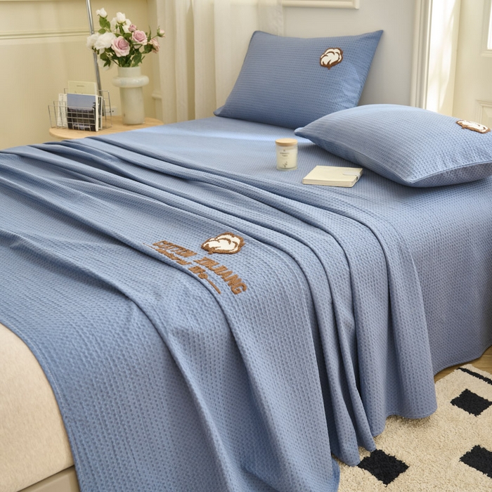 91家纺网 家纺一手货源 找家纺 早晨家纺 2025新款纯棉华夫格床单 纯棉华夫格床单-宾利蓝