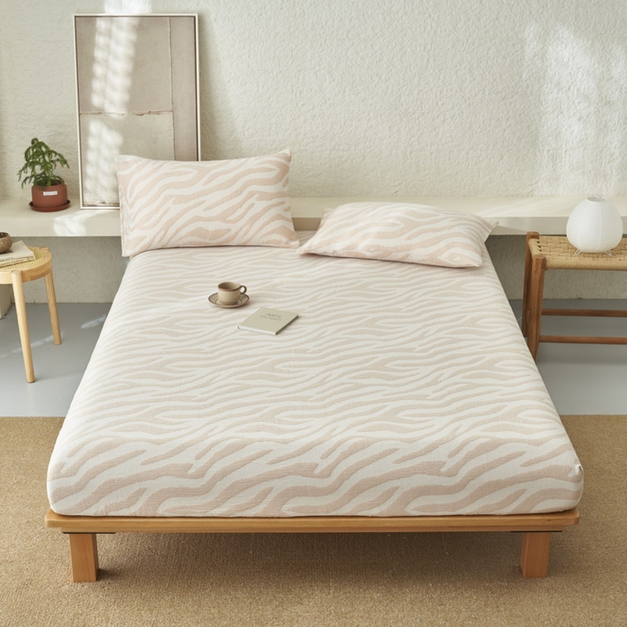 91家纺网 家纺一手货源 找家纺 早晨家纺 2025新款三层纱纯棉提花床笠 斑马纹床笠-咖色