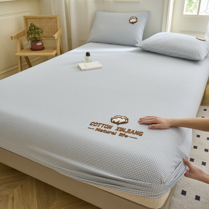 91家纺网 家纺一手货源 找家纺 早晨家纺 2025新款色织纯棉水洗棉毛巾绣床笠 星曜床笠-浅兰