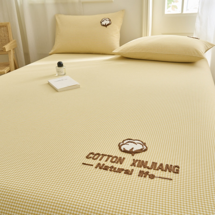 91家纺网 家纺一手货源 找家纺 早晨家纺 2025新款色织纯棉水洗棉毛巾绣床笠 星曜床笠-姜黄