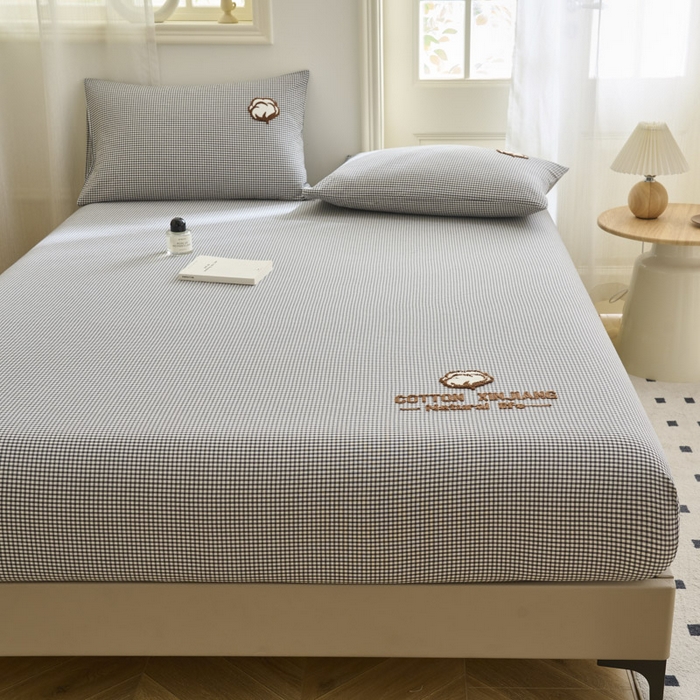 91家纺网 家纺一手货源 找家纺 早晨家纺 2025新款色织纯棉水洗棉毛巾绣床笠 星曜床笠-深灰