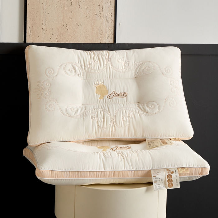 91家纺网 家纺一手货源 找家纺 （总）昕科 2025新款立体绣花贵妃枕-刺绣成人枕头性价比高枕芯