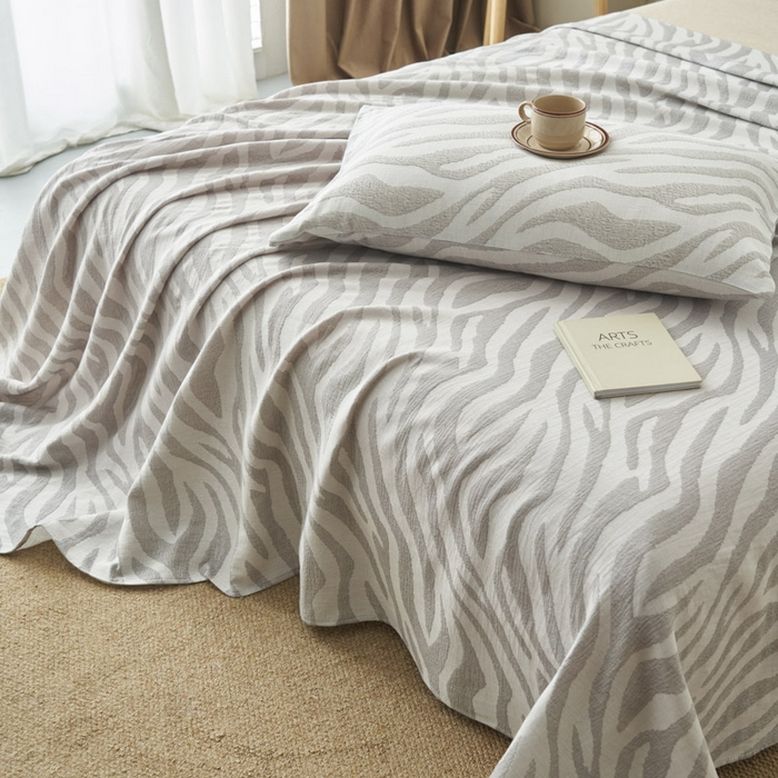 91家纺网 家纺一手货源 找家纺 早晨家纺 2025新款三层纱纯棉提花床单 斑马纹床单-浅灰