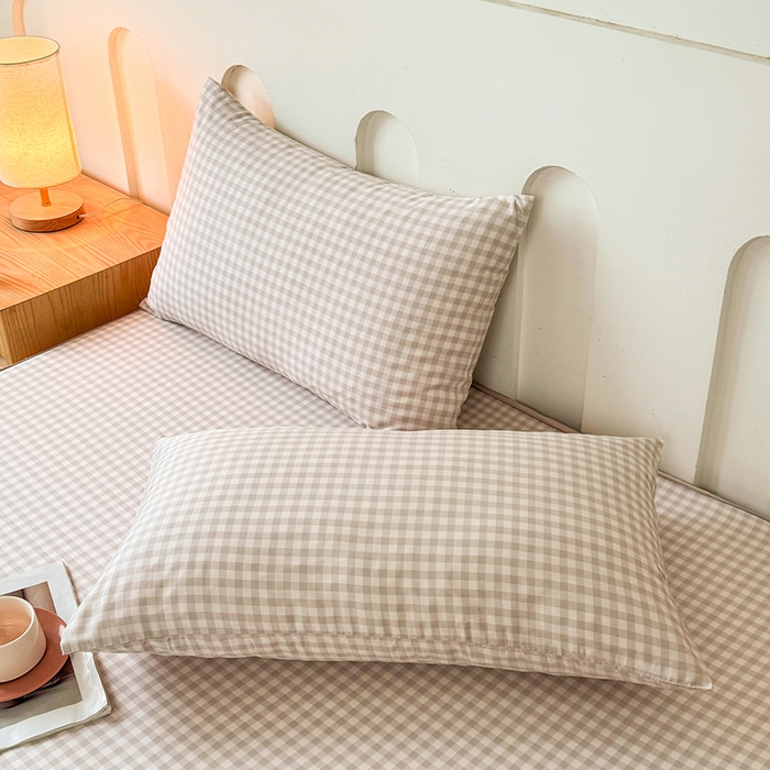 91家纺网 家纺一手货源 找家纺 笠裙家纺 2025新款进口凉感莱赛尔天丝床笠套三件套 美格咖