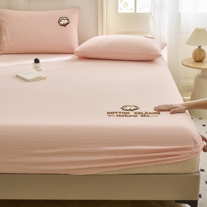 91家纺网 家纺一手货源 找家纺 早晨家纺 2025新款色织纯棉水洗棉毛巾绣床笠 星曜床笠-浅粉