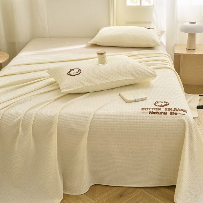 91家纺网 家纺一手货源 找家纺 早晨家纺 2025新款纯棉华夫格床单 纯棉华夫格床单-奶昔白