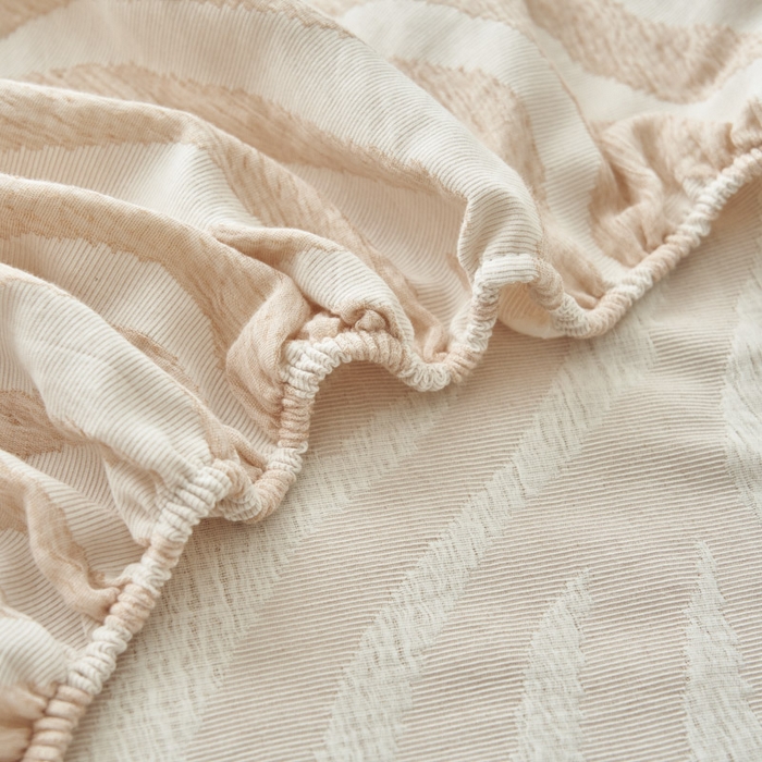 91家纺网 家纺一手货源 找家纺 早晨家纺 2025新款三层纱纯棉提花床笠 斑马纹床笠-咖色