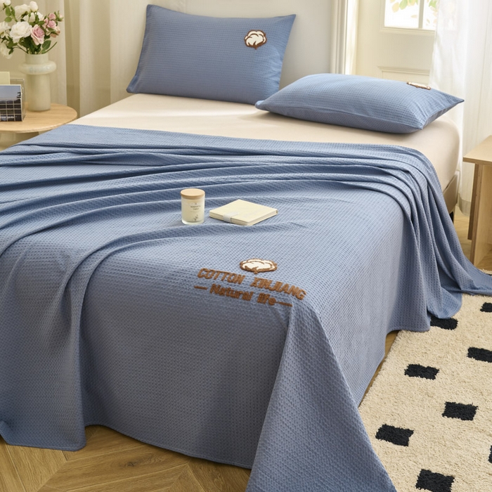 91家纺网 家纺一手货源 找家纺 早晨家纺 2025新款纯棉华夫格床单 纯棉华夫格床单-宾利蓝