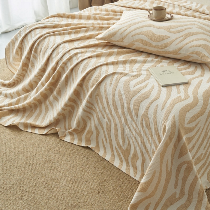 91家纺网 家纺一手货源 找家纺 早晨家纺 2025新款三层纱纯棉提花床单 斑马纹床单-驼色