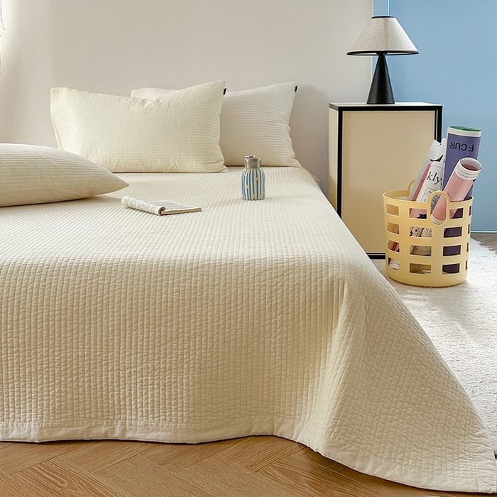 91家纺网 家纺一手货源 找家纺 期遇家居 2025新款60支床盖极简直条绗缝韩国砂洗染色双面全棉纯棉床盖 极简砂洗黄