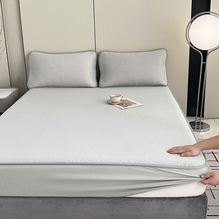 91家纺网 家纺一手货源 找家纺 凌云家纺 2025新款100%锦纶凉席床笠款可水洗冰丝席三明治软席 灰色