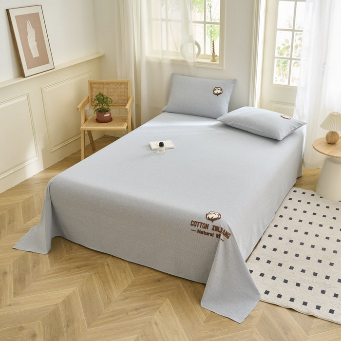 91家纺网 家纺一手货源 找家纺 早晨家纺 2025新款色织纯棉水洗棉毛巾绣床单 流年床单-深兰