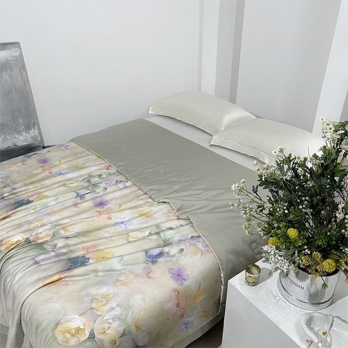 91家纺网 家纺一手货源 找家纺 元元家居（元元被业） 2025新款御丝锻蚕丝夏被夏凉被空调被 可颂