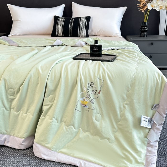 91家纺网 家纺一手货源 找家纺 芭芭棉家纺 2025新款桑蚕丝夏被夏凉被空调被 抹茶绿