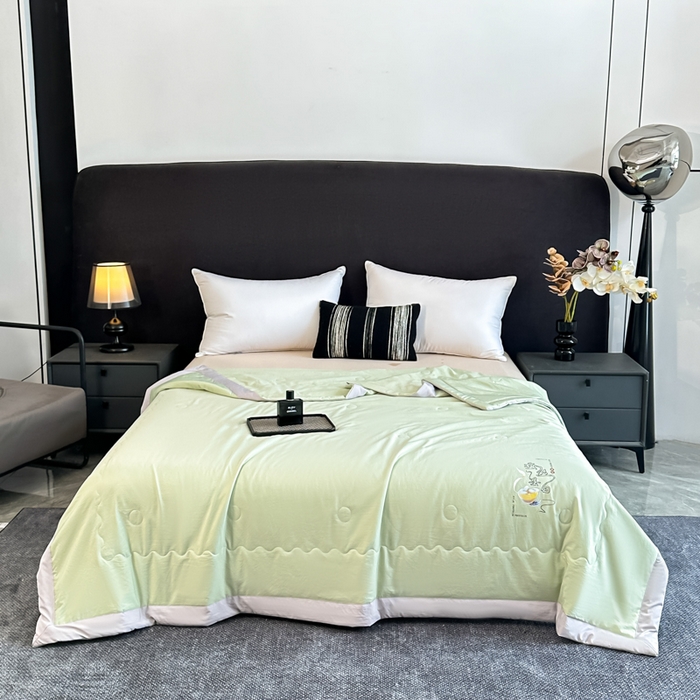 91家纺网 家纺一手货源 找家纺 芭芭棉家纺 2025新款桑蚕丝夏被夏凉被空调被 抹茶绿