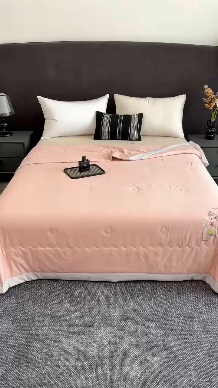 91家纺网 家纺一手货源 找家纺 芭芭棉家纺 2025新款桑蚕丝夏被夏凉被空调被 柔情玉